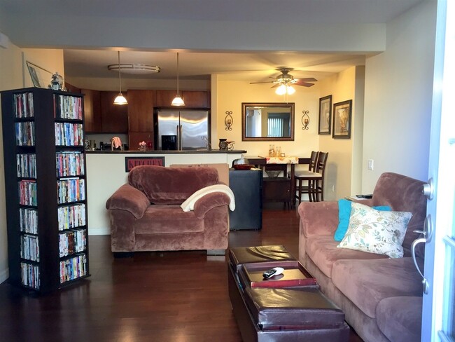Living Room - 5404 Balboa Arms Dr