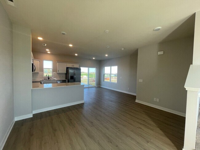 Foto del edificio - Townhome For Rent Papillion