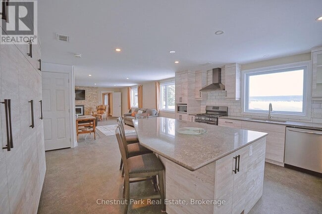 Building Photo - 502435 Grey Rd 1