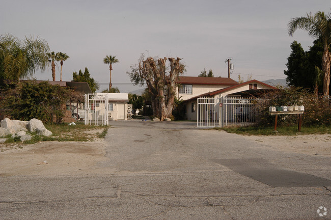Building Photo - 66270 Flora Ave