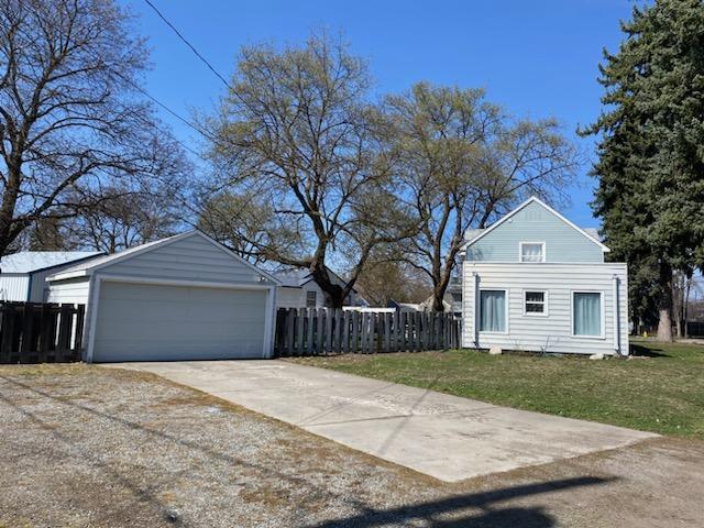 Building Photo - 1421 N Farr Rd