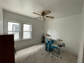 Building Photo - 174 Lincoln Blvd Building Photo - 174 Lincoln Blvd