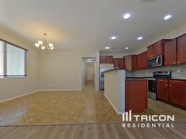 Foto del edificio - 13227 N 153rd Ln