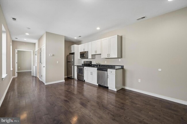 Photo - 617 S 2nd St Apartment