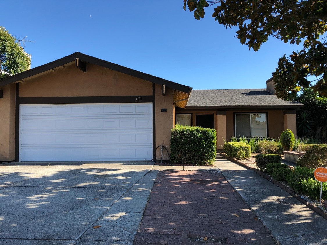 Primary Photo - Single Story Home in North Vallejo