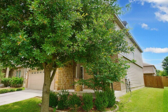 Building Photo - Gorgeous Home Now Available in the Stonebr...