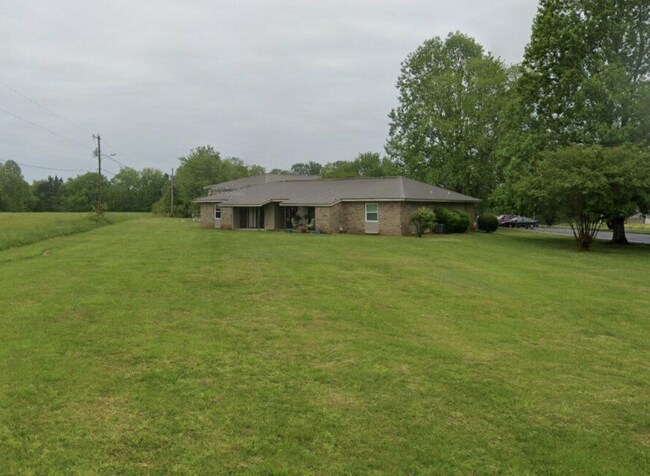 Foto del edificio - 25600 Smithfield Rd