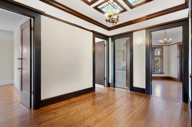 Foto del edificio - 201-207 Sanchez Street &amp; 2195-2199 Mar...