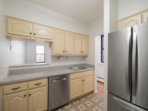 Building Photo - 127 Saint Nicholas Ave
