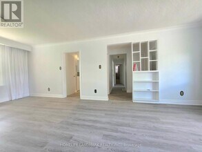 Building Photo - 296 Boisdale Ave