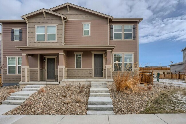 Building Photo - 21852 E Quincy Cir