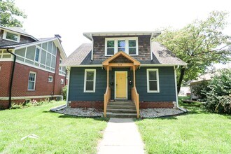 Building Photo - 505 Bluemont Ave