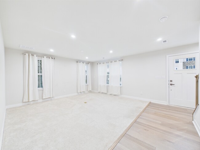 Foto del edificio - 1416 Bridgeford Dr NW