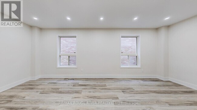 Building Photo - 6 Hibbard Dr