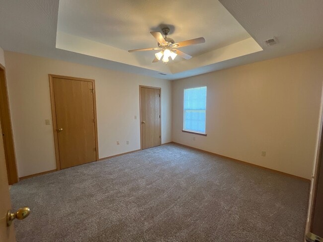 Foto del edificio - 137 Bailey Cir
