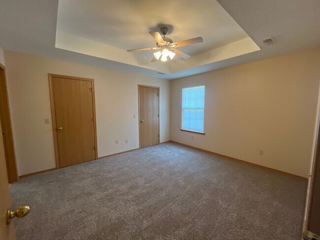Building Photo - 137 Bailey Cir