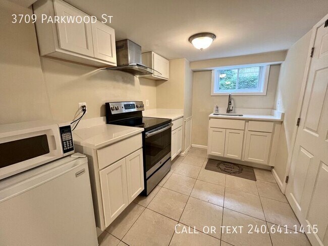 Foto del edificio - 3709 Parkwood St