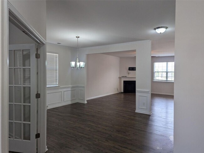 Foto del edificio - 116 Gray Willow St