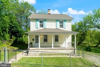 Building Photo - 107 Fusting Ave