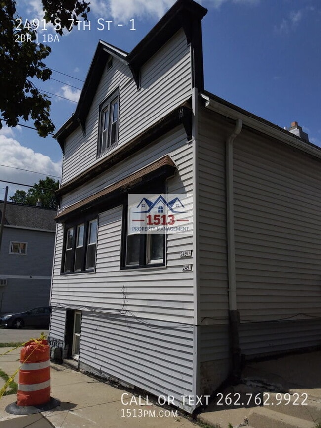 Building Photo - 2491 S 7th St