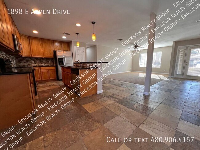 Foto del edificio - 1898 E Aspen Dr