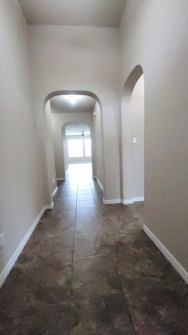 Building Photo - 1716 Jacona Trl