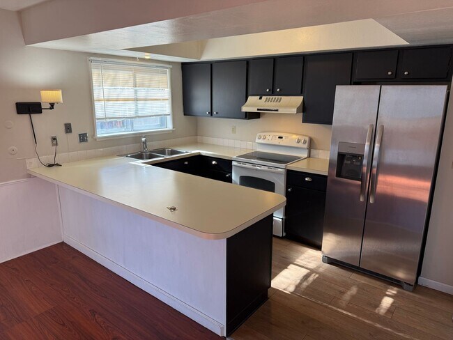 Foto del edificio - LARGE TOWNHOUSE IN CENTENNIAL!!!