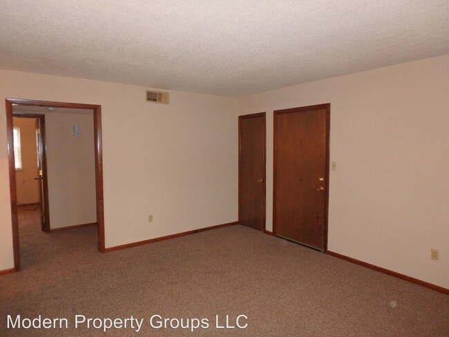 Building Photo - 120 W Ash St