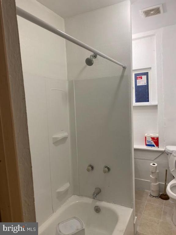 Foto del edificio - 4328 Frankford Ave