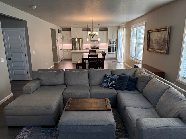 Foto del edificio - 4712 W Merlin St
