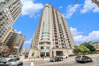 Building Photo - 200 Rideau St