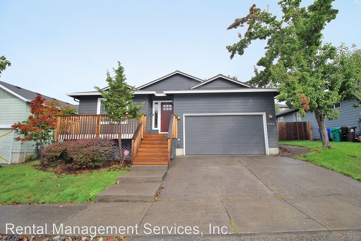 3 br, 2 bath House 5753 SE 15th Dr House Rental in Gresham, OR