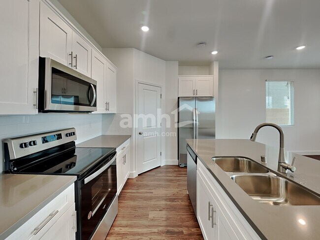 Foto del edificio - 9162 Liberty Cap Ct