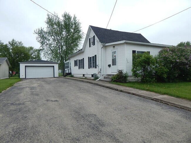 Building Photo - Great 3 bedroom home!
