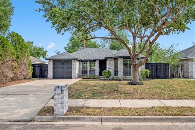 Foto del edificio - 4216 Goldcrest Ave