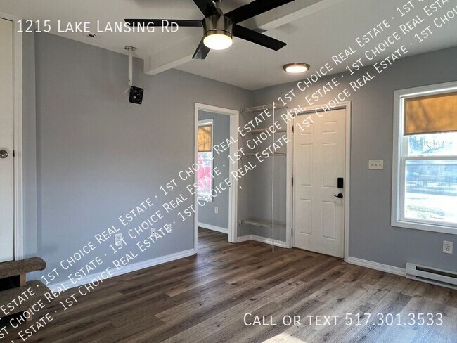Foto del edificio - 1215 Lake Lansing Rd
