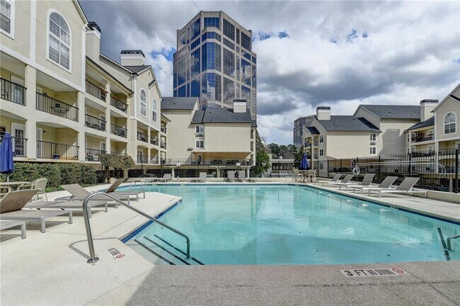 Foto del edificio - 3655 Habersham Rd NE