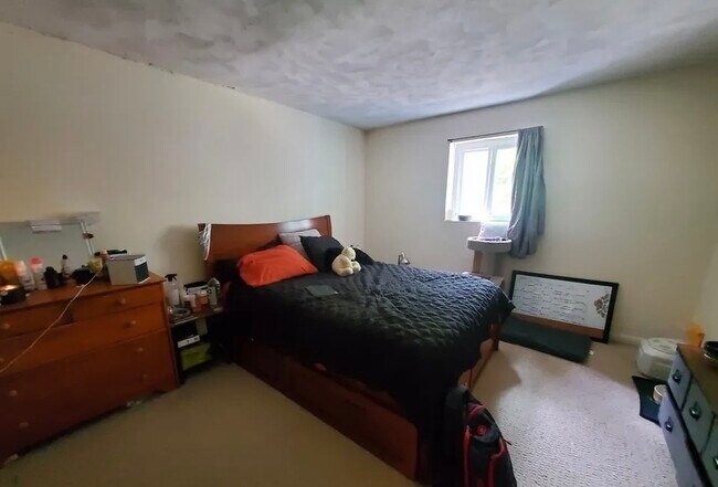 Foto del edificio - 66 Bryon Rd