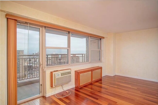 Foto del edificio - Beautiful 1 Bedroom 1 Bathroom