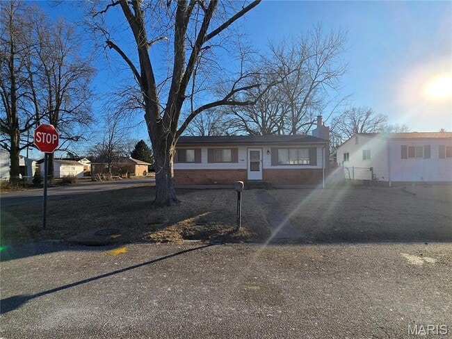 Building Photo - 1200 Rhea Ave