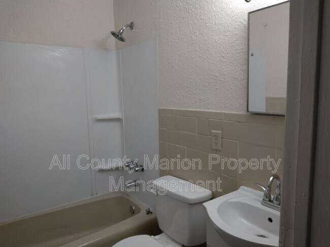 Foto del edificio - 2026 NW 14th St