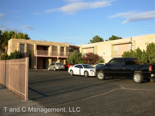Foto principal - 1600 Carlisle Blvd NE