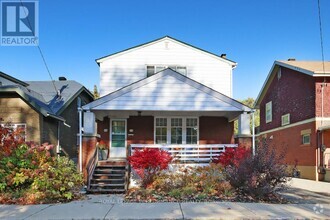 Building Photo - 113-1113 Sunnyside Ave