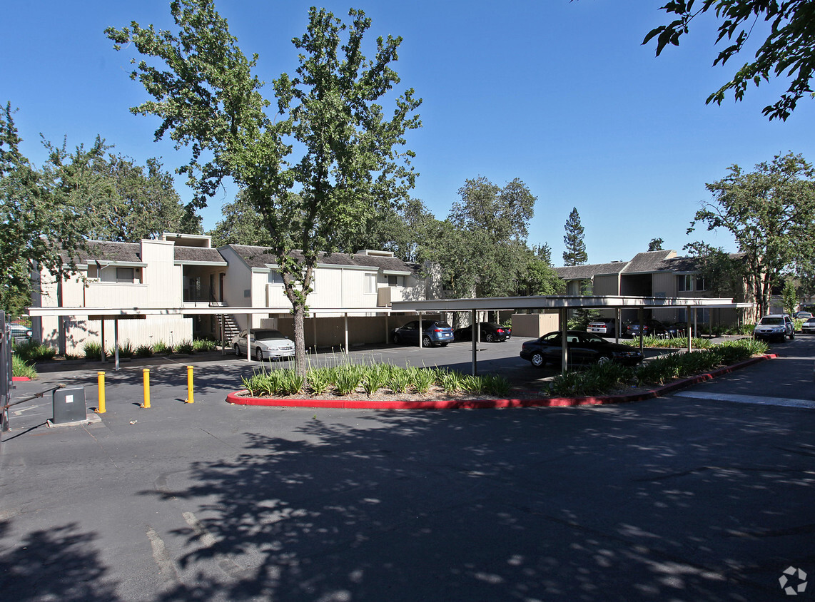 Foto principal - Willow Grove Apartments