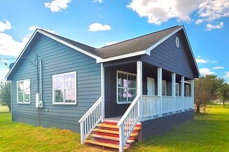 Building Photo - 1040 Darst Rd Building Photo - 1040 Darst Rd