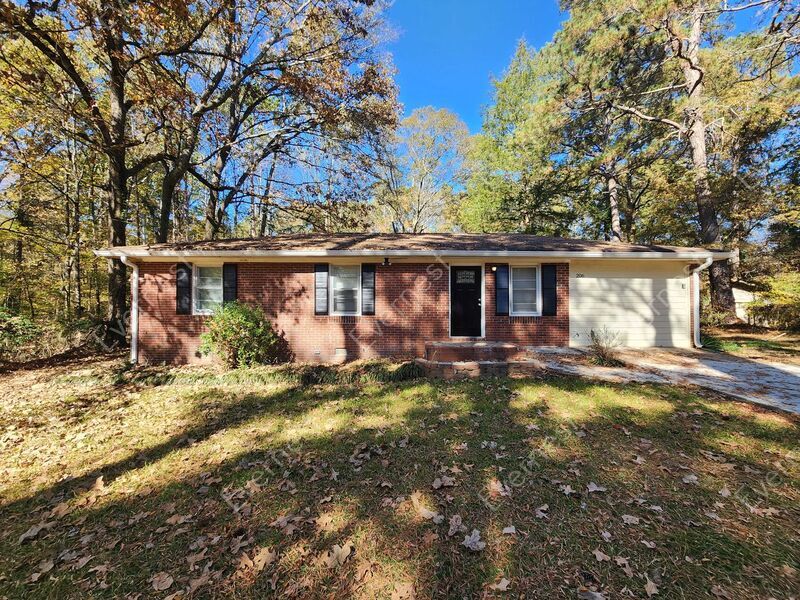 206 Cindy Ct, Oxford, GA 30054 House Rental in Oxford, GA