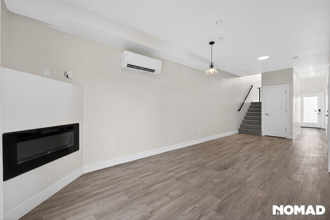 Building Photo - 3582 W 66th Ave