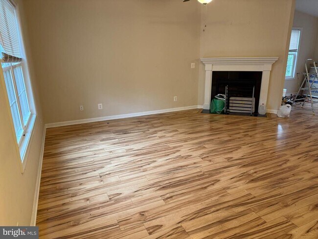 Foto del edificio - 376 Flynn Dr