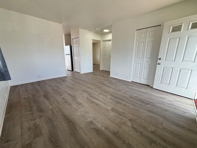 Building Photo - Ewa Apartments (Kulana) 2 Bdrm/1 Bath
