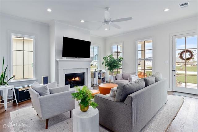 Foto del edificio - 2112 Old Grove Cir